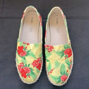 Tom’s Tropical Flower Espadrilles Sz 11w